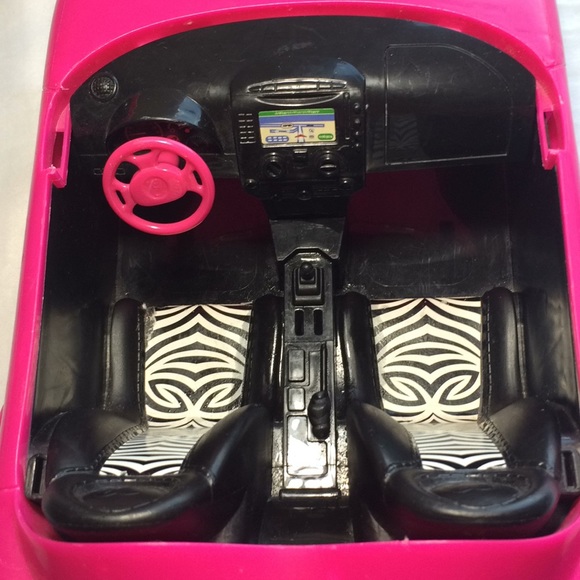 Hot Pink Barbie Car - Picture 4 of 8